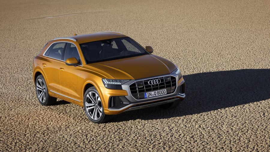  Audi Q8 50 TDI Quattro S-Line 2018 года  (WW) (фото 6 из 63)